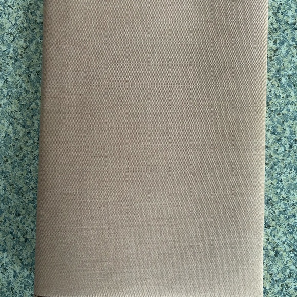 Incase Maroon Tech Sleeve - Picture 3 of 5